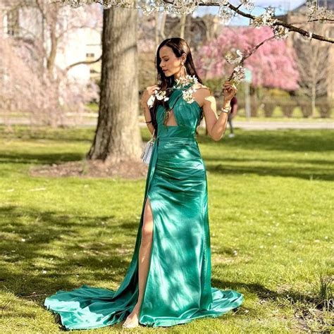 Sexy Green Mermaid Side Slit Maxi Long Bridesmaid Dresses For Wedding