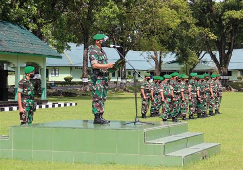 Upacara Penutupan Pendidikan Kejuruan Bintara Infanteri Abituren