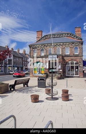 The town hall, Northallerton, North Yorkshire, England UK Stock Photo ...