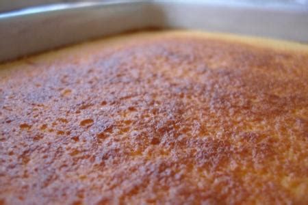 Bolo simples de fubá | Receitas de Vovó