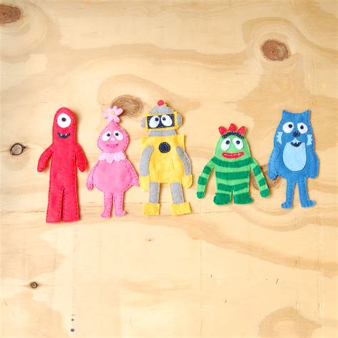 Yo Gabba Gabba Felt Magnets | Fun Family Crafts