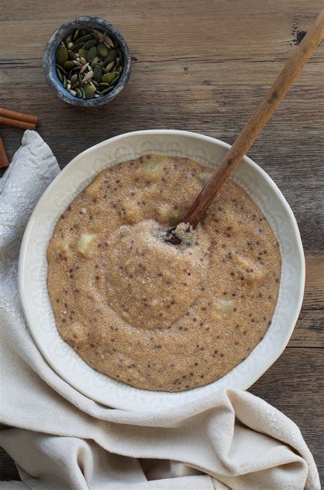 Delicious Pear Amaranth Porridge Wanders And Greens