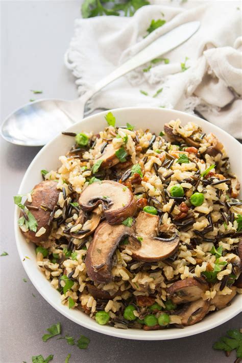 Wild Rice Pilaf With Mushrooms And Pecans Connoisseurus Veg Wild