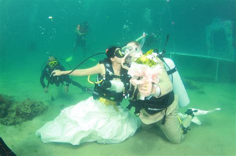 งาน พิธีวิวาห์ใต้สมุทร 2561 Trang Underwater Wedding Ceremony 2018