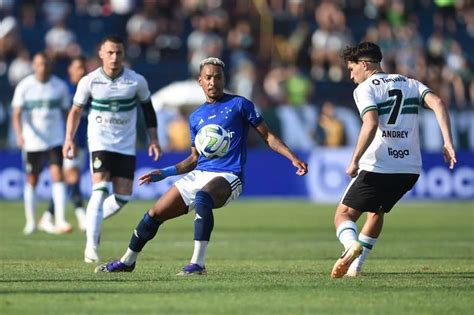 Cruzeiro Engata Tr S Derrotas Seguidas Pela Segunda Vez Na Temporada