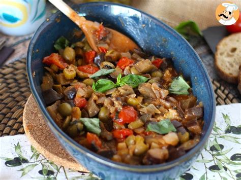 Caponata siciliana a incontornável receita italiana rápida e fácil