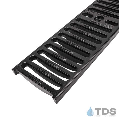 Zurn P6 DGE Class E H 20 Slotted Ductile Iron 6 X 20 Grate Drainage