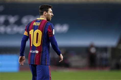 Lionel Messi Set To Sue Over Leaked Details Of Barcelona Contract