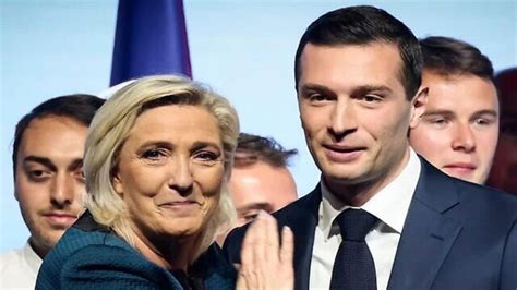 Le Pen S Far Right Party Wins First Round Of French Elections As Macron