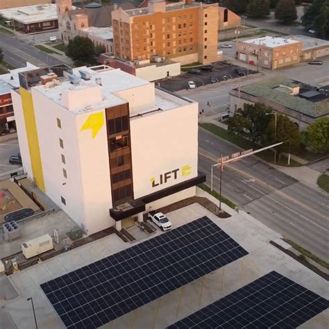 lift designated   area career center  illinois mattoon