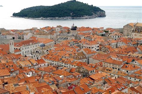 Randonn E En Dalmatie De La C Te Adriatique Aux Les De Brac Korcula