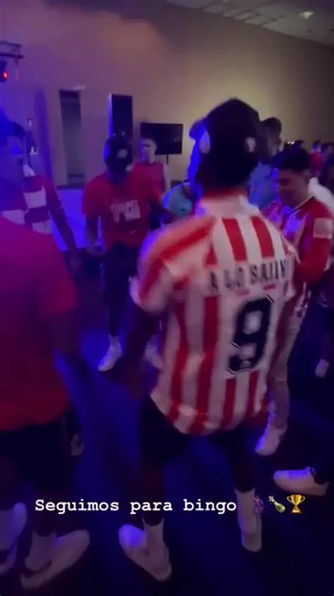 El baile de Iñaki y Nico Williams dándolo todo para celebrar la Copa