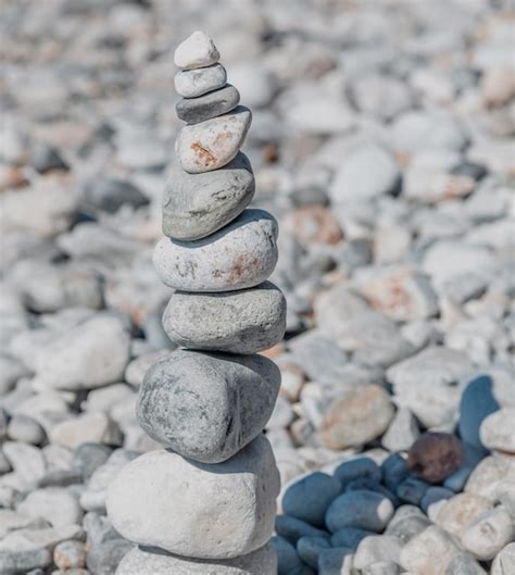 Pir Mide De Pedras Lisas De Pedras De Equil Brio Zen Empilhadas Em