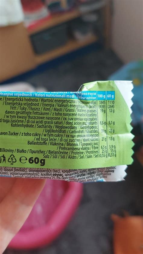 Protein Bar Nut Flavour MaxSport kalorie kJ a nutriční hodnoty