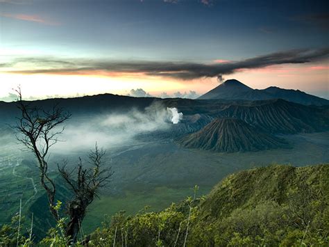 Gunung Bromo wallpaper - Tempat Wisata | Foto Gambar Wallpaper