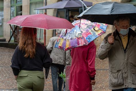 Parapluies 1 Figeac France 106 Mateusz MARCZYK Flickr