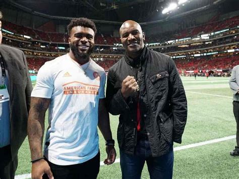 RB Elijah Holyfield Son Of Former Boxing Champion Evander Looks