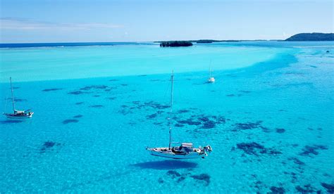 Sailing Bora Bora Oyster Yachts