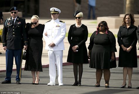 John Mccains Remains Leave Arizona Capitol For Memorial Service