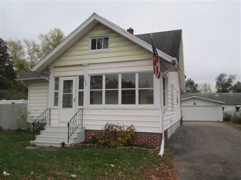 1603 W Michigan Ave Battle Creek Mi 49017 Mls 20045699 Redfin