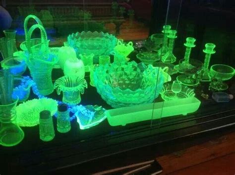 Uranium Glass 40s