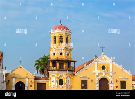 Iglesia De Santa Bárbara Parte Del Centro Del Patrimonio Mundial De La