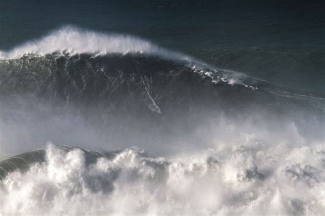 Le Record De La Vague La Plus Haute Jamais Surf E Battu Nazar