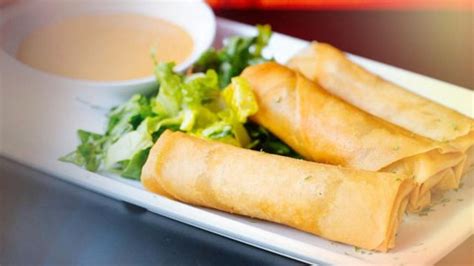 How To Make Philly Cheesesteak Spring Rolls From Star Fusion Restaurant