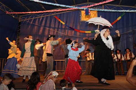 Festival de Folclore do Rancho da Casa do Povo de Barqueiros trouxe à