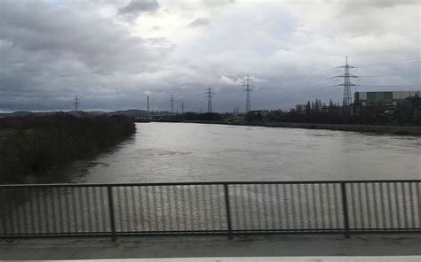 Hochwasser Lage Entspannt Sich Main Sinkt Weiter