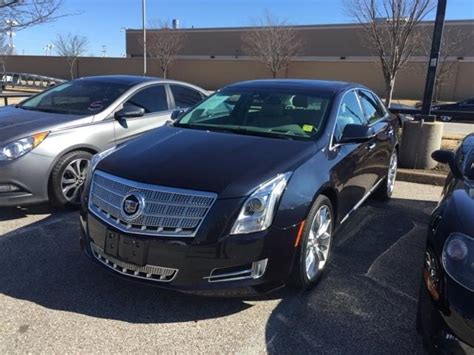 2013 Cadillac Xts Platinum Collection Platinum Collection 4dr Sedan For Sale In Memphis