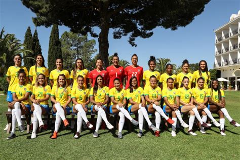 Conheça Quem São As Jogadoras Da Seleção Feminina De Futebol Página