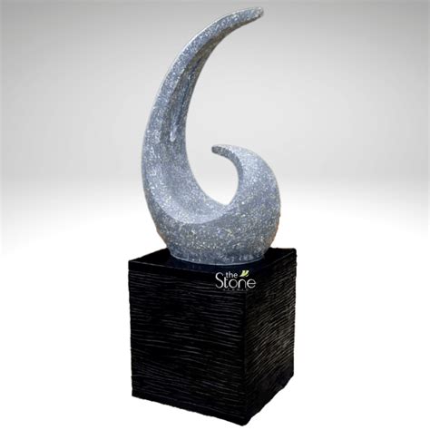 Modern Water Fountain 5ft: Buy Best Fountain - The Stone Studio