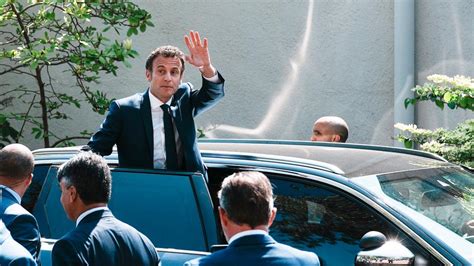 France Emmanuel Macron R Lu Pr Sident De La R Publique Pour Cinq Ans