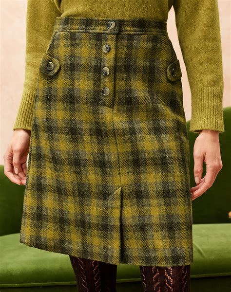 Yellow Green Harris Tweed Skirt Women S Skirts Brora Fashion