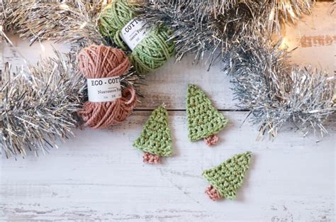 Mini Crochet Christmas Tree Free Pattern | Thoresby Cottage