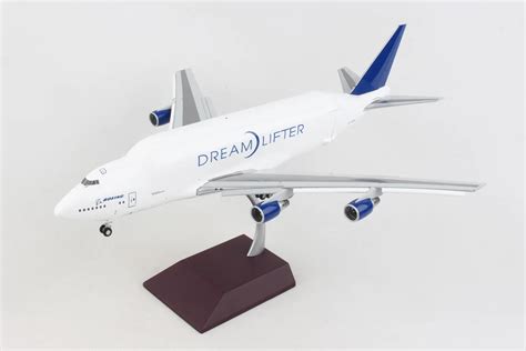 Boeing 747-400LCF Atlas Air "Dreamlifter" Flaps Down Version ...