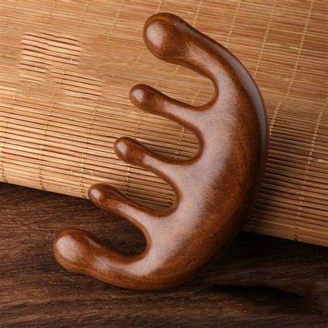 1pc Massage Comb Green Sandalwood Head Meridian Comb Head Therapy Massage Men And Women Scraping