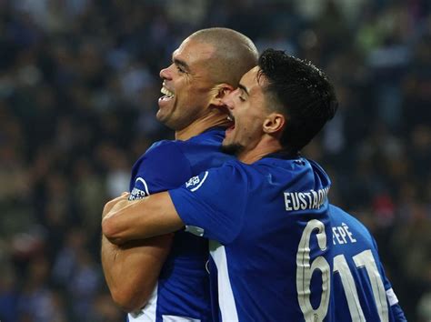 Football: Soccer-Porto win over 10-man Antwerp boosts Champions League ...