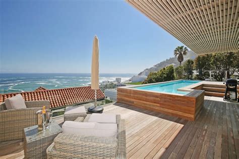 Camps Bay Holiday Rentals & Homes - Camps Bay, Cape Town, South Africa ...