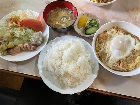 いいかわ英樹飯川ひでき日本共産党八千代市議会議員 On Twitter 今日のパロット 八千代市高津団地内にある喫茶店のランチ メイン