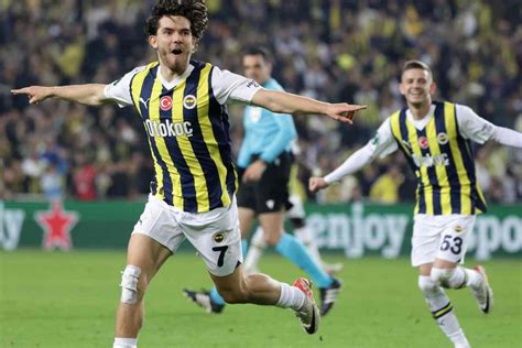 Fenerbahçe Galatasaray Super Lig tv streaming formazioni pronostici