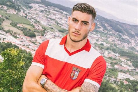 Roberto Fernández é reforço do SC Braga zerozero pt