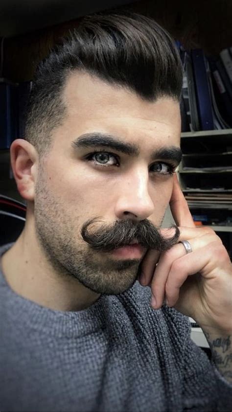 Handlebar Moustache Mustache Styles Moustache Style Handlebar