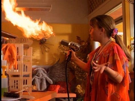 Reasons You Need To Rewatch The Halloweentown Series Right Now