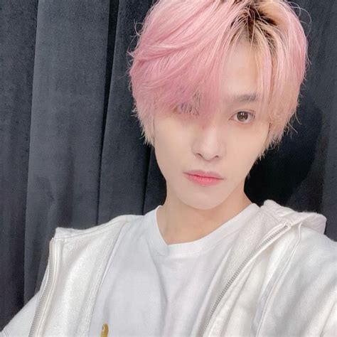 Yangyang Selca Icon Kpop Nct Wayv Pfp Kpop Kpopicons In 2022 Nct