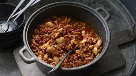 Bean chilli with jackfruit recipe - BBC Food