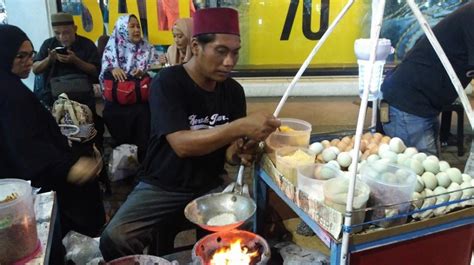 Kuliner Betawi Laris Manis Di Jakarta Fair Camilan Ini Jadi Favorit