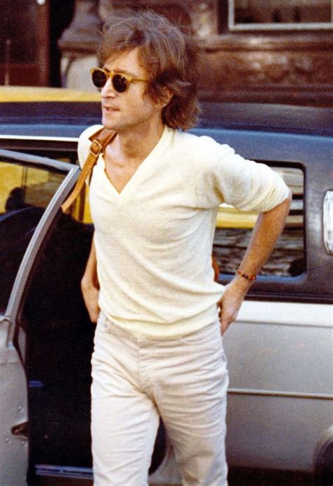 36 Color Pictures Of John Lennon On Streets In The Last Year Of His