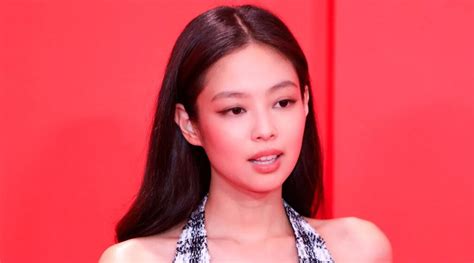 Blackpinks Jennie Breaks Own Billboard Hot Record